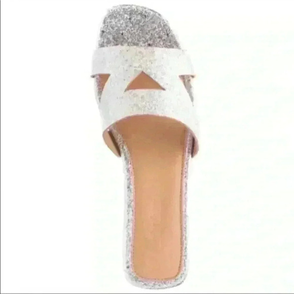 Olivia Miller Cutout Gold Sandal - Picture 1 of 3